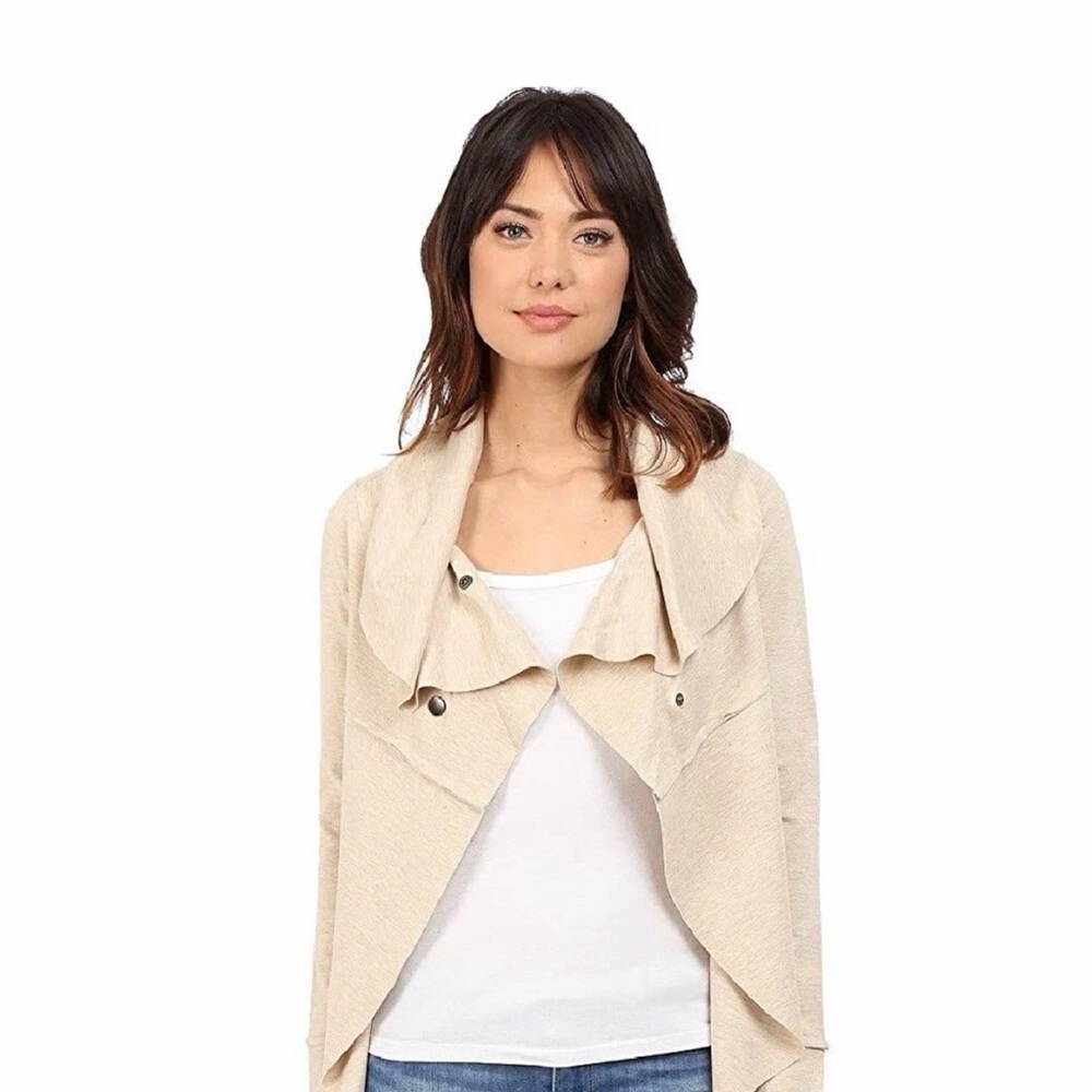 Kensie Cream Women's Jacket with buttons